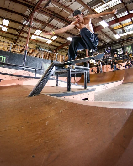 Felipe Luques with a Nose Slide from flat!

<!--schoolsoutjam2023-->