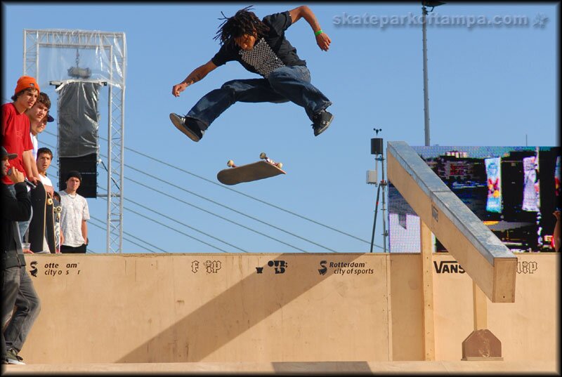 Bastien Salabanzi - cab flip