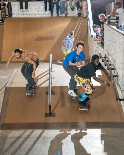 Death Race finals LET'S GOOO!!

<!--goskateday22-->