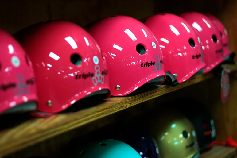 <!--shoptour2015-->
Pink helmets, if that's your thing.