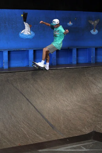 <!--skim17-->

Quillen Bender - Fs 5-0
