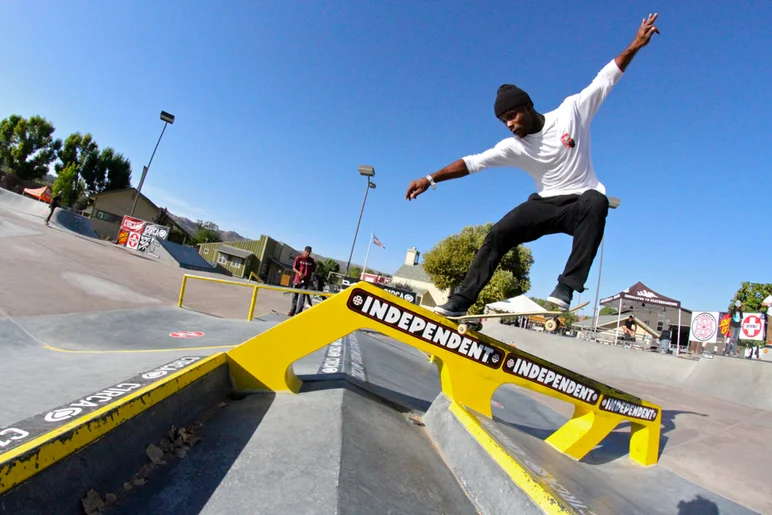 <!--dawwfri-->

Dashawn waited till everyone left to start working on his moves for Sunday. Crooked grind up the hubba. 