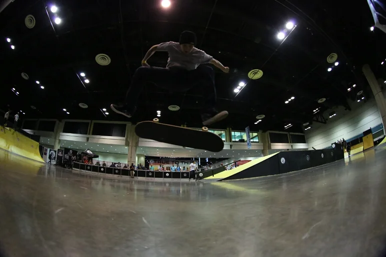 <!-- surfexpoJan2014 -->
Casey Wayne is back on the board and still has a proper switch flip.