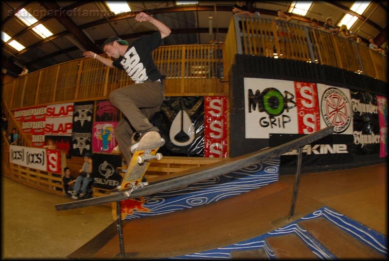 Chris Blake - nollie nosegrind