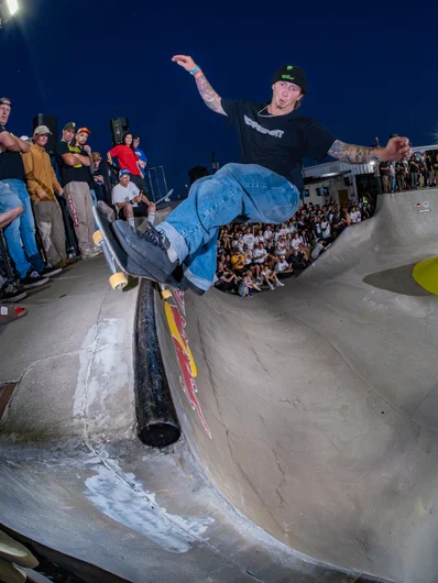 Liam Pace destroys concrete