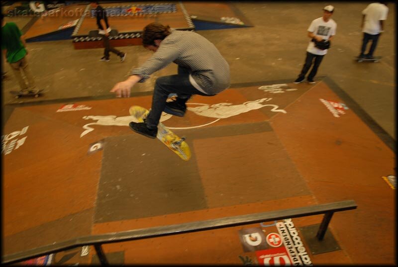 John Rattray - 360 flip