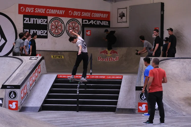 <!-- damnamvolcom14day1 -->

Anthony Anaya locked into this hurricane in about 3 tries.