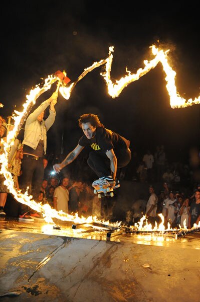 TNT in Ring of Spitfire