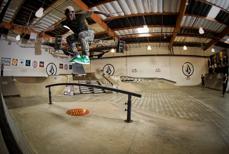 <!--dacm16-finals-->

Lets be honest: Zion Wright is just like too good.
Photo: Kyle Seidler