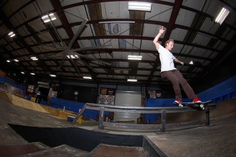 <!--coursedemo17-->

And Derick Glancy with a front feeble. Yeah boys!