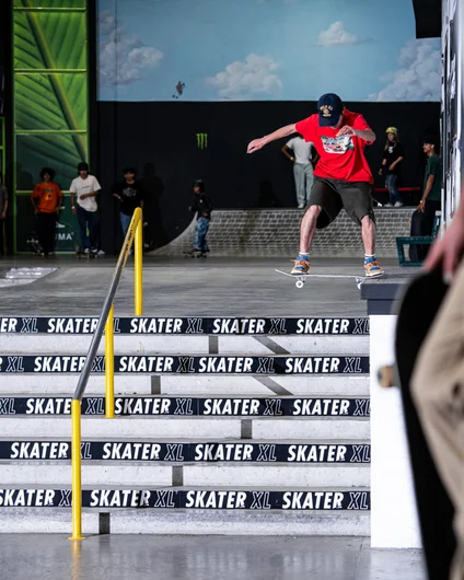 Another angle of the noseslide

<!--damnamla2023-->