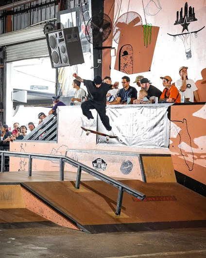 Lester Cepero w/ a freaking NAC for ya, aka the Three Flip Crooks to kick off the Best Trick Contest

<!--clashofthecrews23besttrick-->