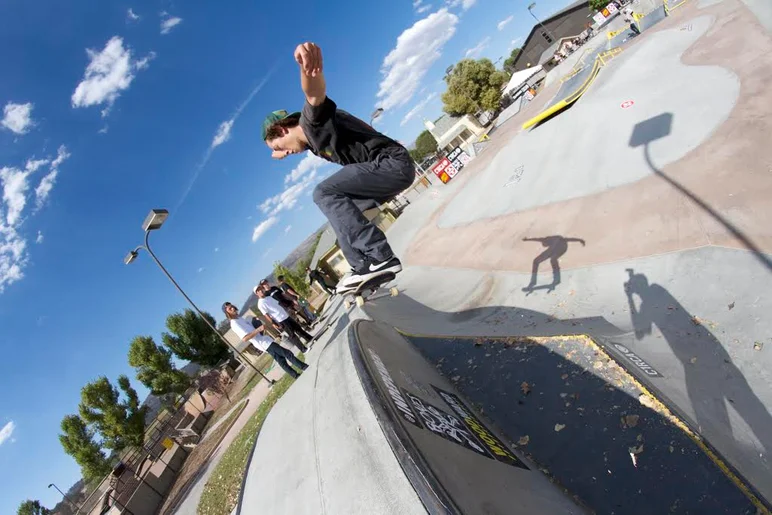 <!--daww-thurs-->

Ethan DeMoulin, Charged fly-out 50-50.