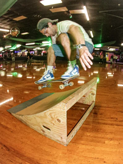 Tommy Ries Ollies Into this one