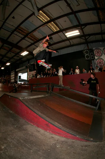 <!--bakerdemo-->

Andrew Reynolds came through like it was ’98 again and Frontside Kickflipped to flat from the bank! Lets just say he shut the demo down. #ToThaFlo