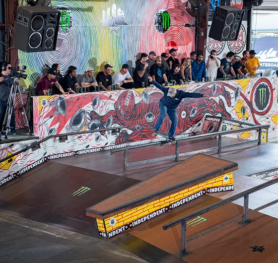 <!--pro18-finals-->

Kelvin Hoefler believes he can fly, believes he can touch the sky, just spread his wings and Bs Five-Oh away!


