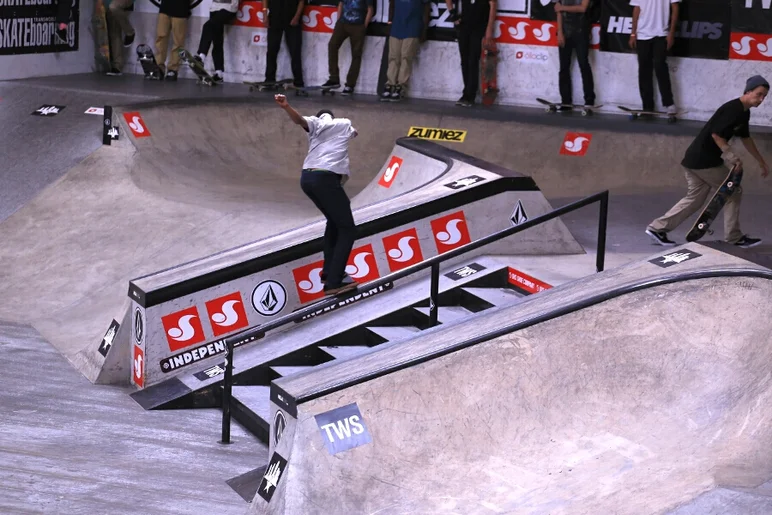 <!-- damnamvolcom14day2 -->

Tyler Amucha - Backside tailslide