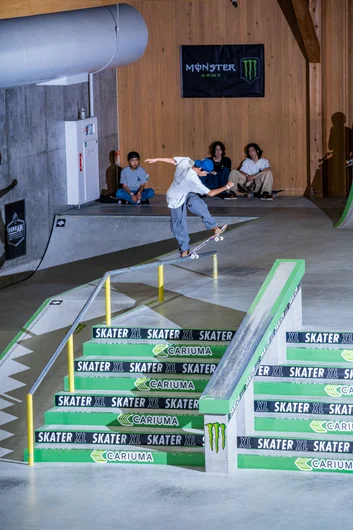 Everyone was busting out the nollies on this one. Nollie front blunt from Aimu


<!--damnamjapan2023mensfinals-->