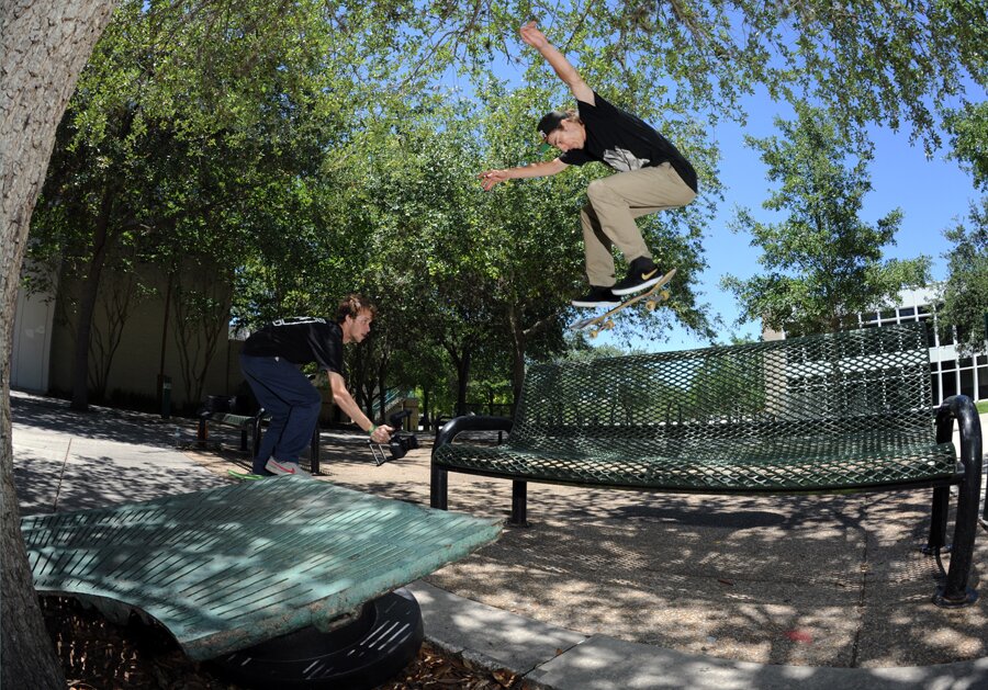 Dustin - backside heelflip