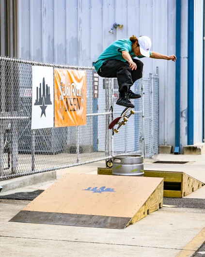 Wes with a solid Heelflip


<!--cigarcityjaialaiween2023-->