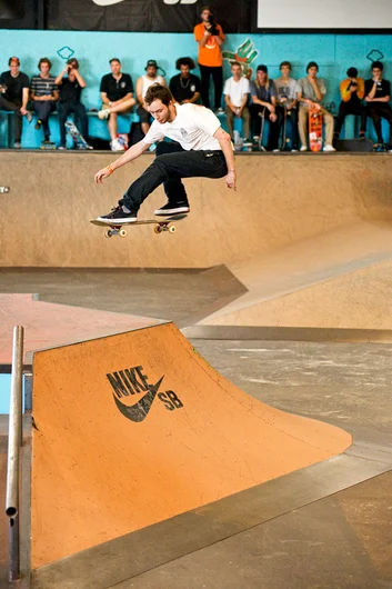 <!--am15friday-->

Troy Cobucci sticks with a timeless fave the Ollie shifty.