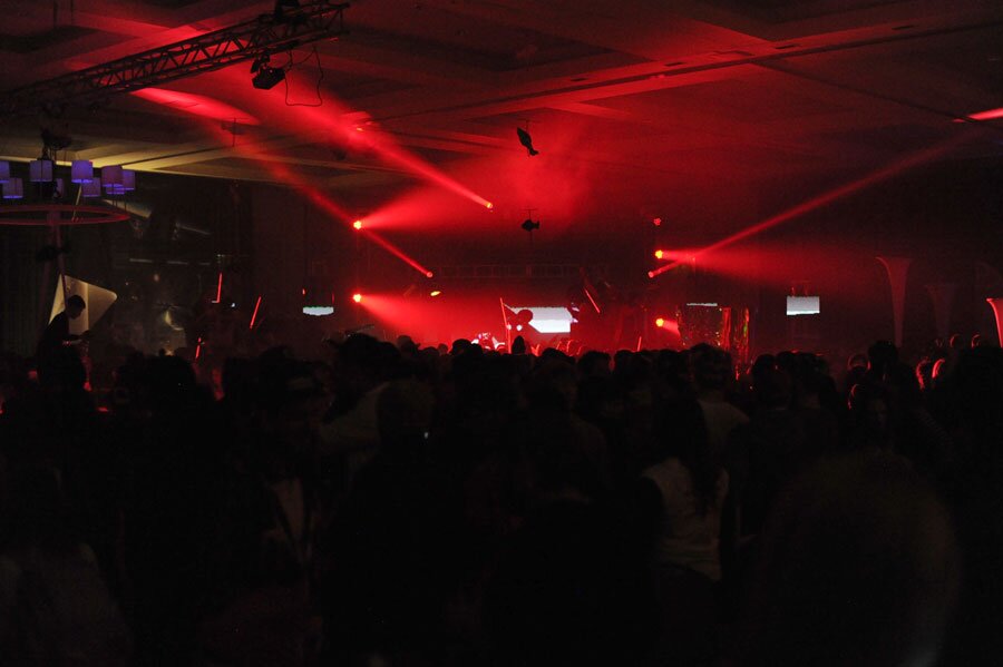 Zumiez 100k 2012: Deadmou5