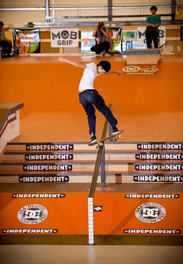 <!--daja18finals-->

Mana Sasaki contains a Hurricane in the semis.