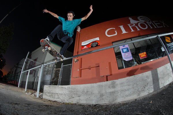 Dylan Perry sketchy bluntslide transfer