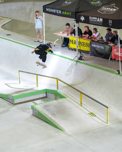 Another kickflip back lip for the judges. This time from Toa

<!--damnamjapan2022finals-->