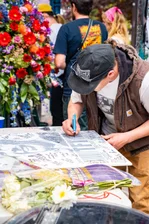 WE LOVE YOU THOMAS T