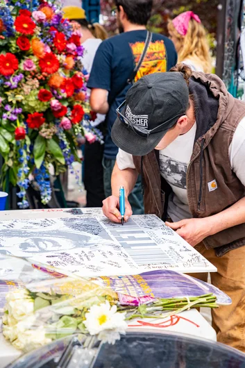 WE LOVE YOU THOMAS TAYLOR <3

<!--atl2023trip-->