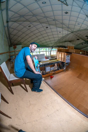 Paul Z astonished that we found an entire VERT RAMP in a warehouse!


<!--damnamjapan2023practice-->