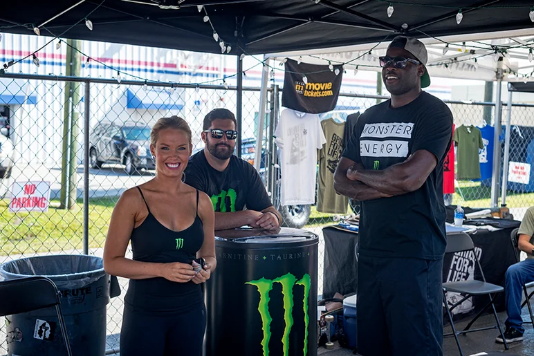 <!--am16sun-->

We all know about the Monster girls, but what about Monster guys? Oochie-wawa! Something for the ladies!!