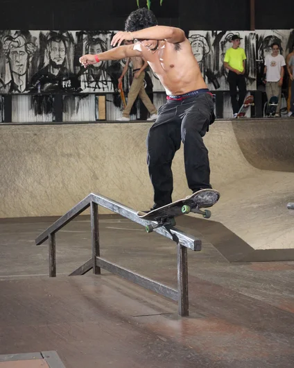 <!--sr19photos-->

Jake Malick : FS 5-0
