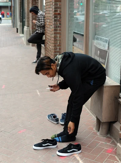 <!-- johhnyRomanoAAnov13 -->

The next morning we woke up in New Orleans. Sam was busy super-glueing his new shoes before we piled in the van on our way to Baton Rouge.