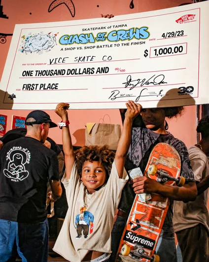 Jax had to celebrate a little too.

<!--clashofthecrews23finals-->