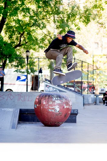 <!--danyc15-->

Dashawn Jordan is a maniac. This poor 360 flip never stood a chance. Even when I made him do it 3 more times because I blew the photo.