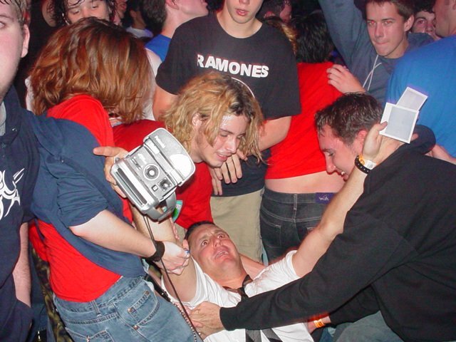 1604