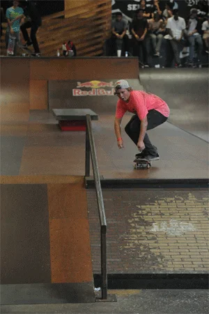 Jamie Foy - bigspin front board.<!-- Back to School Bash 2012 Presented by Altamont -->