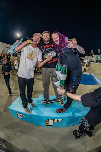 Greyson took home dough for best trick on the wall with that Front Blunt. Well deserved



<!--tampapro24concretejam-->