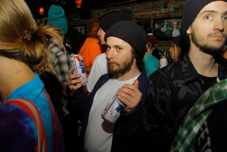 <!-- ghettoxmasthirteen -->

Tom Mckessy, mostly killing it behind the counter at SPoT Ybor, was double fisting the best beer out! PBR!