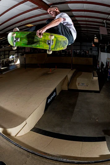 <!--da-atl17-finals-->

Heard that on the BMX circuit, Jamie Beswick’s airs are kinda lacking, meanwhile in skateboarding Clint Beswick doesn’t seem to be lacking in that department.