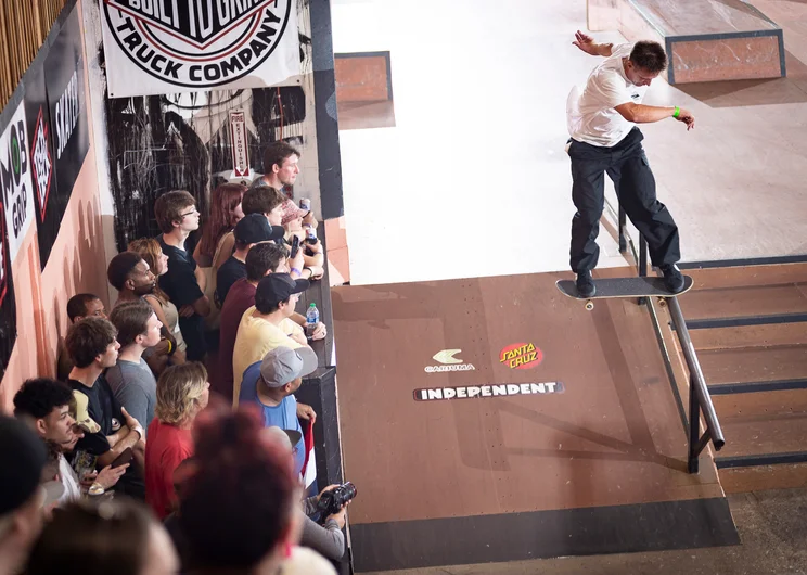 Carlos putin’ it on for the crowd! Switch Tail.

<!--tampapro23day3-->