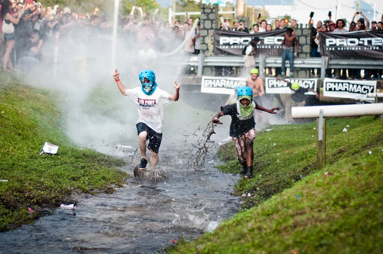 <!--ta14-sd-->

Moat Race boy don't care bout no haterz.