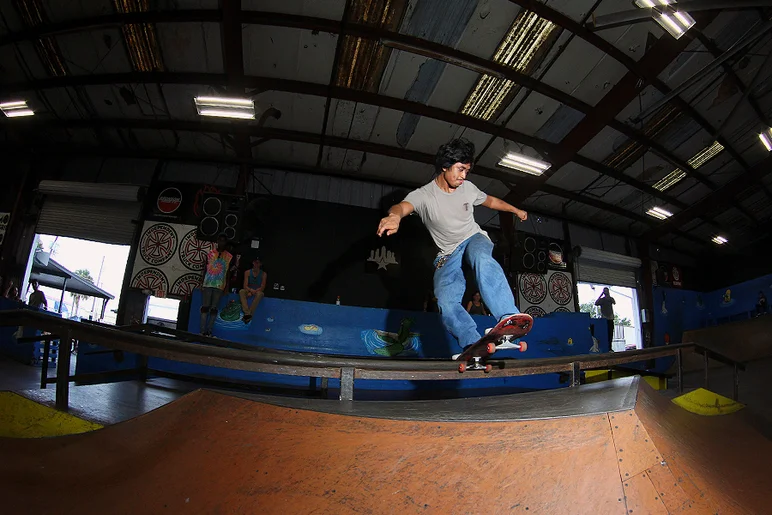 <!--ff-ah-photos-->

Sam Bellipanni - Front Blunt Transfer