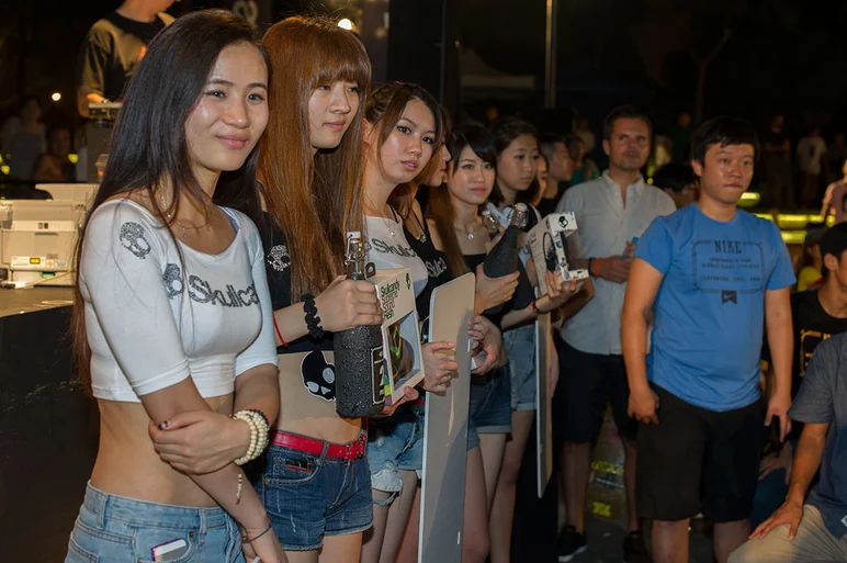 <!-- damnamshanghai2 -->

Skullcandy Trophy girls.


