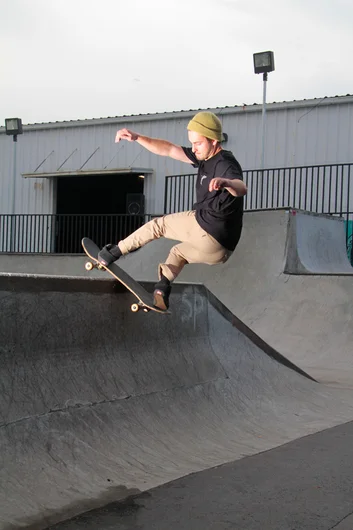 <!--eotmjune15-->
Michael Andruzzi - FS Rock on the Barrier.
