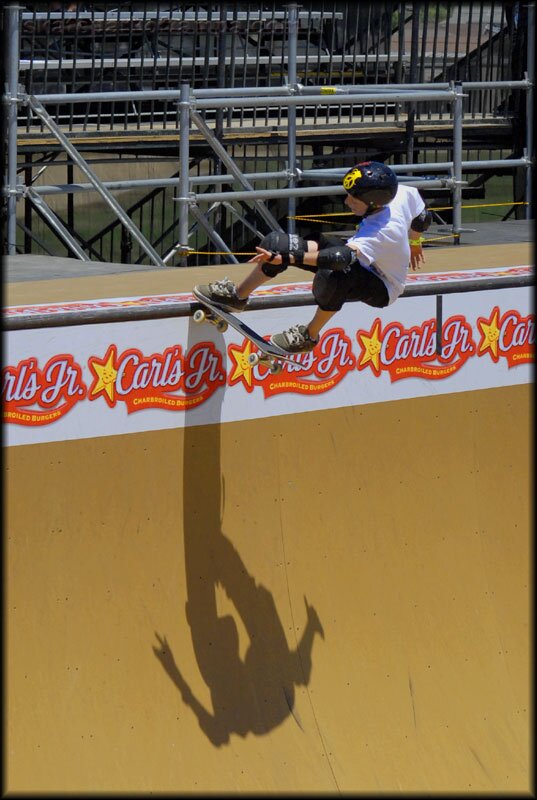 Jordan Price - frontside tailslide