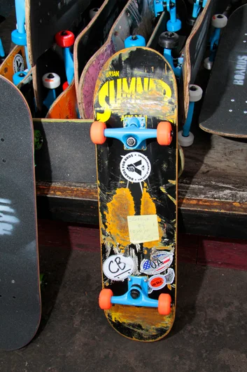 <!--b4bday15-->
Is that a Brian Sumner pro model?