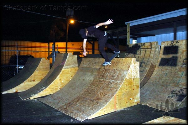 A Random Sunday Night of Skatepark Ruckus